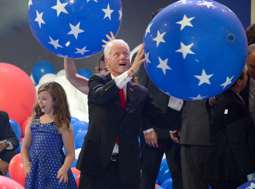 bill clinton just cannot get enough of balloons at the dnc e news
